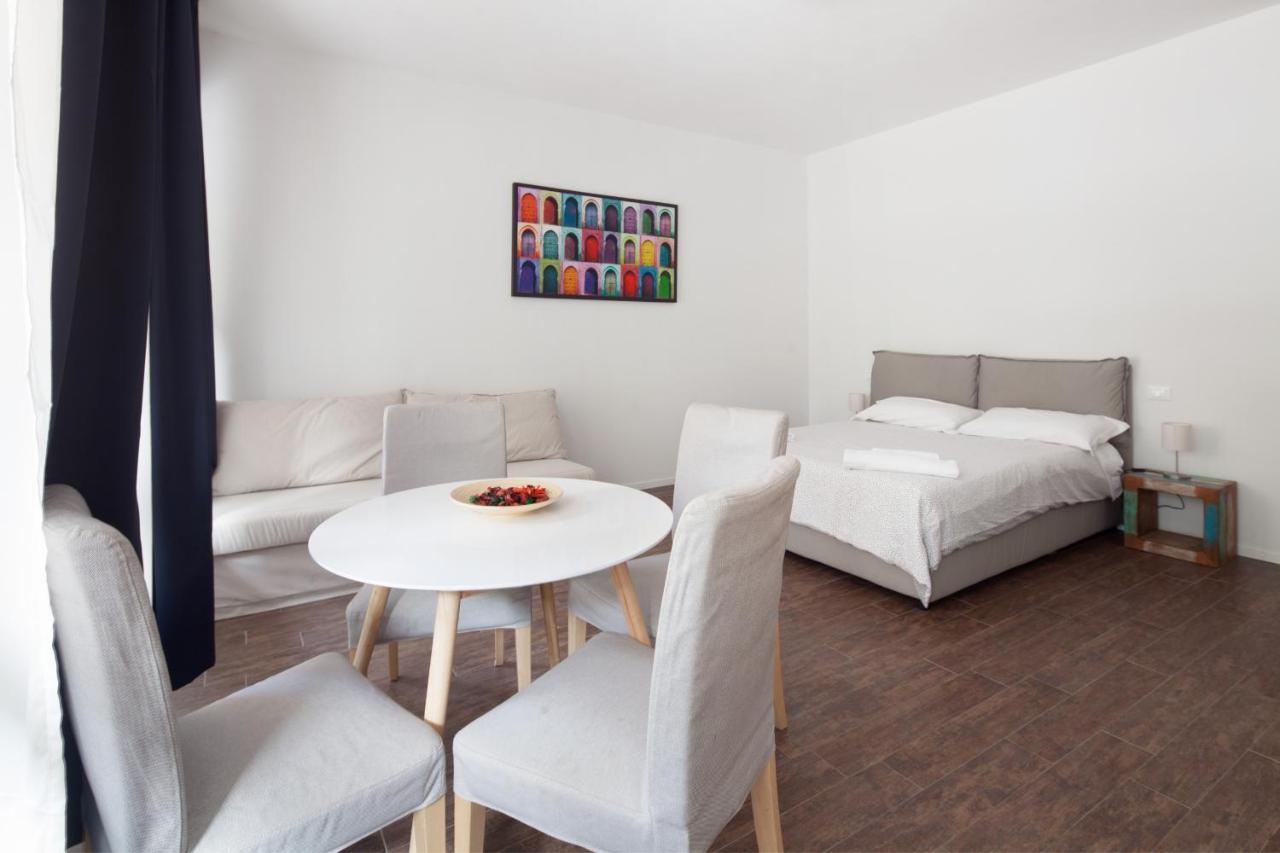 Molina Apartments By Wonderful Italy Болонья Екстер'єр фото